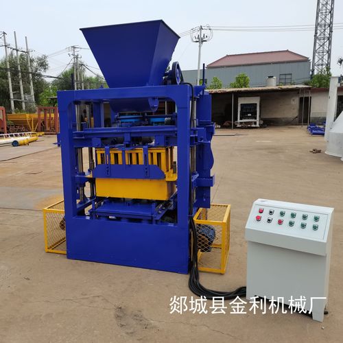 工廠直供半自動(dòng)空心磚機(jī)及配套模具 免燒磚與砌塊成型的高效解決方案